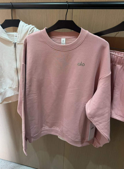 Accolade Crew Neck Pullover
