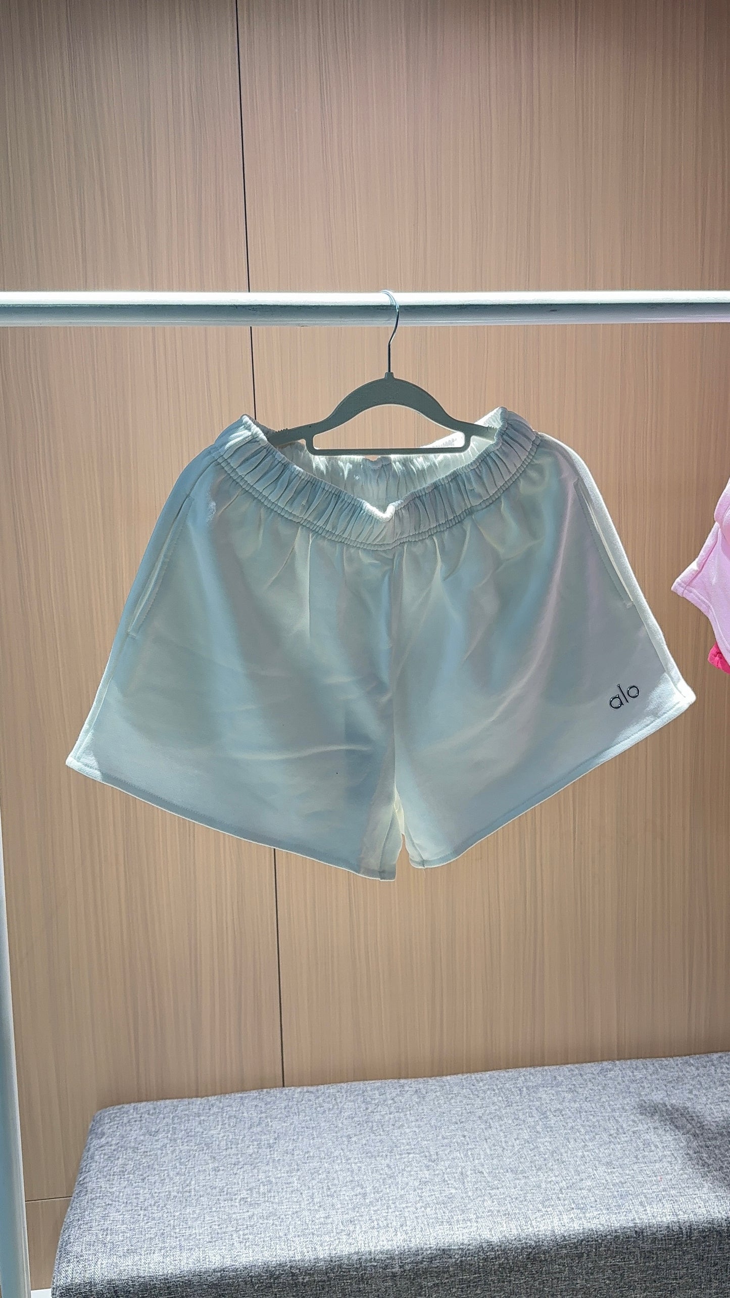 Accolade Short