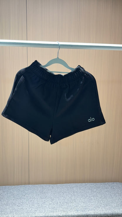 Accolade Short