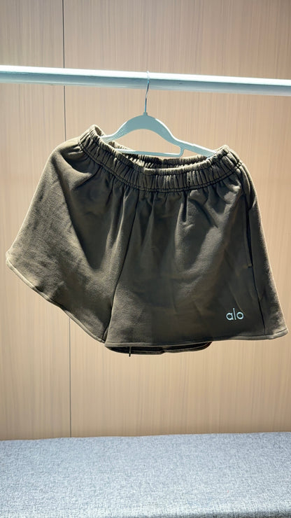 Accolade Short